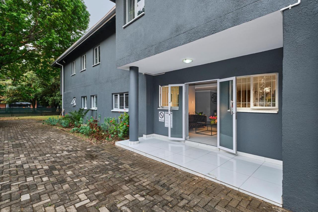 Inn & Out Sandton Johannesburg Zewnętrze zdjęcie