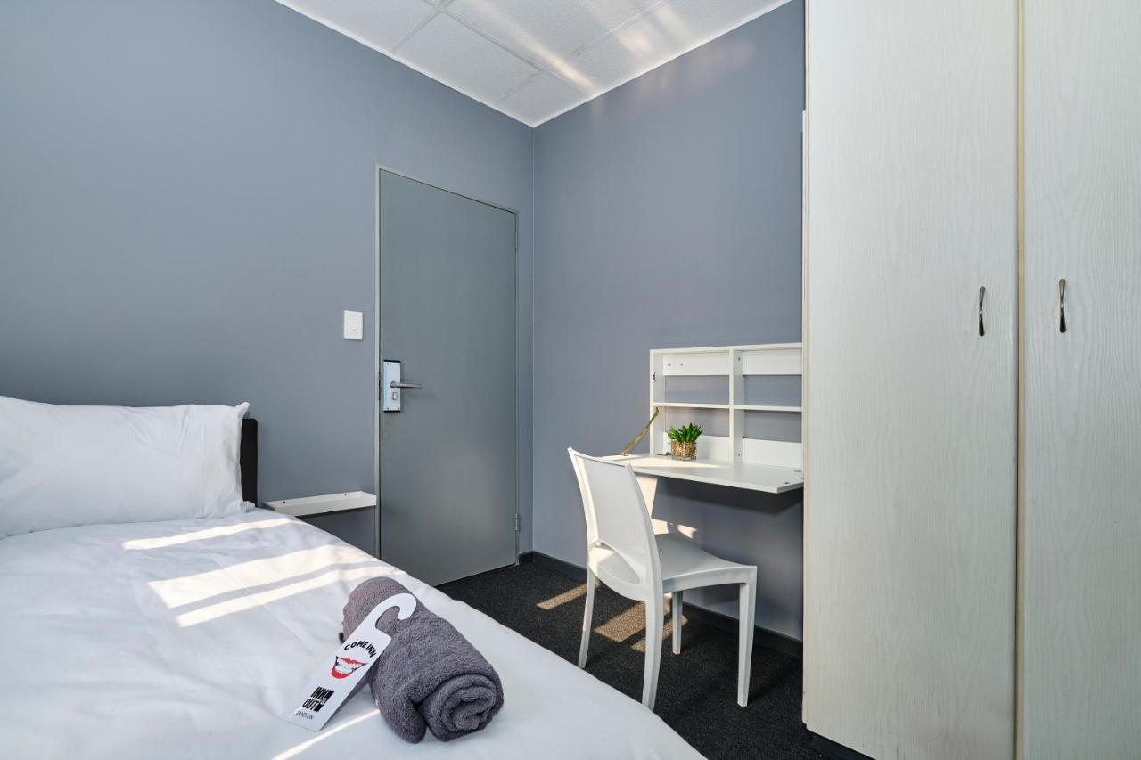 Inn & Out Sandton Johannesburg Zewnętrze zdjęcie