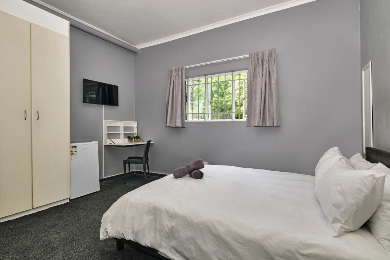 Inn & Out Sandton Johannesburg Zewnętrze zdjęcie