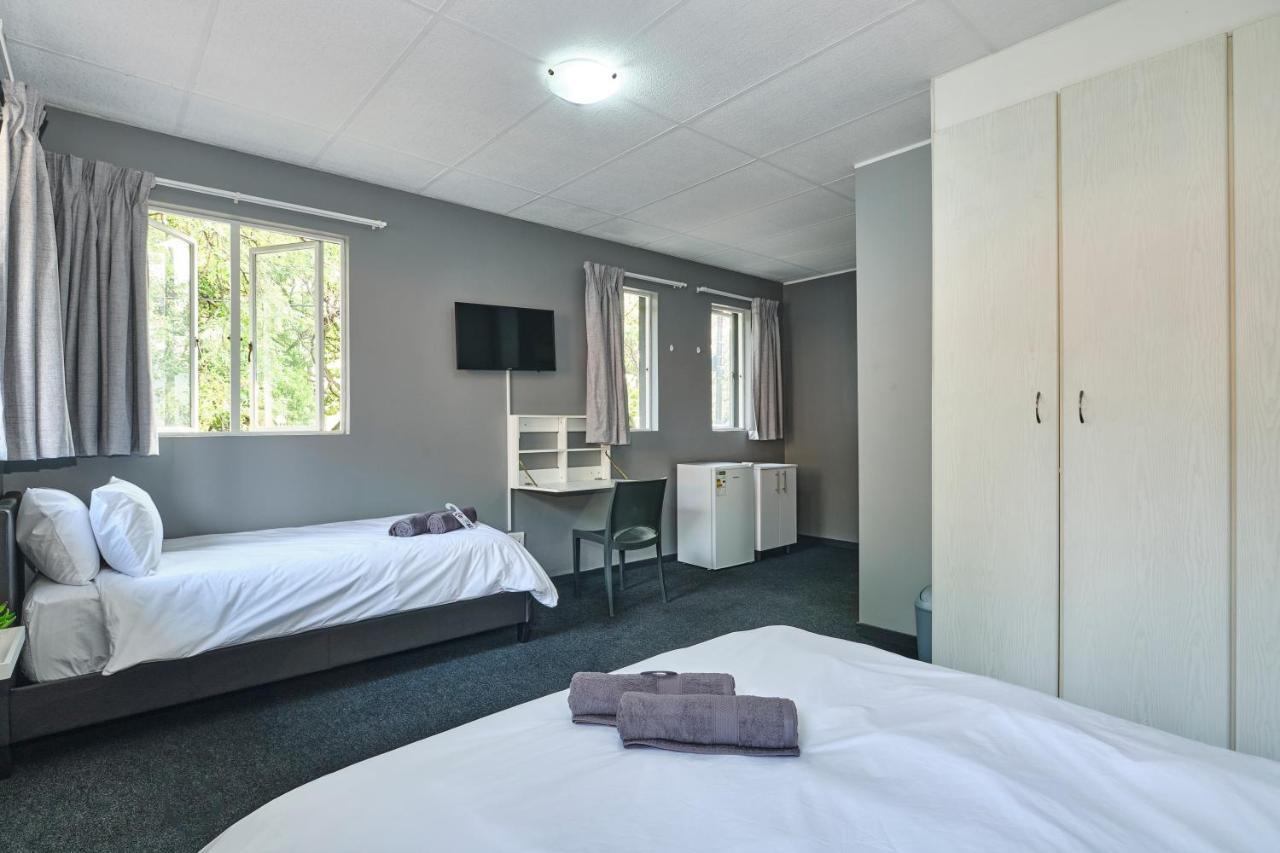 Inn & Out Sandton Johannesburg Zewnętrze zdjęcie